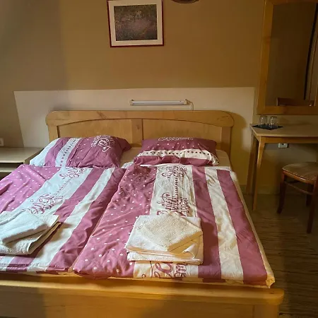 Kis Korona Vendeghaz